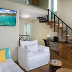 Iosifinas Boutique House 아파트 *